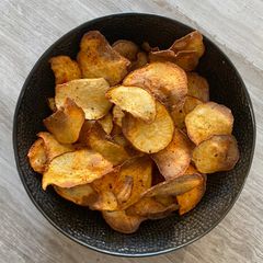 A picture of Homemade sweet potato chips | Air fryer.