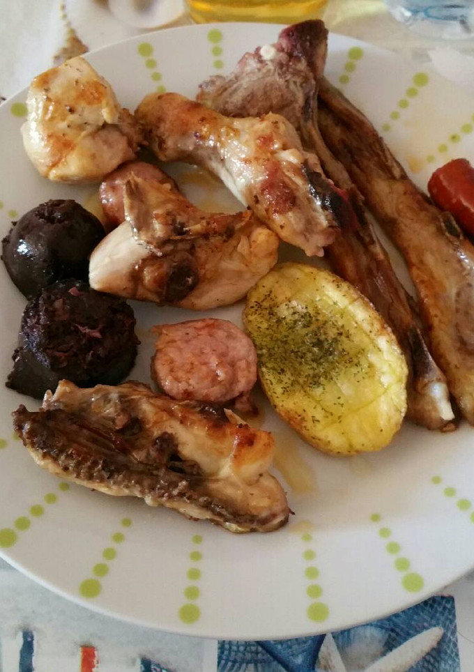 Una foto de Una parrillada de carne