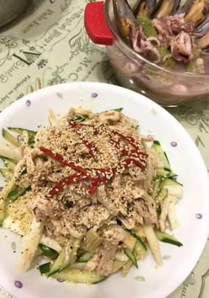 芝麻醬拌蔬菜雞絲 的食譜成品照片
