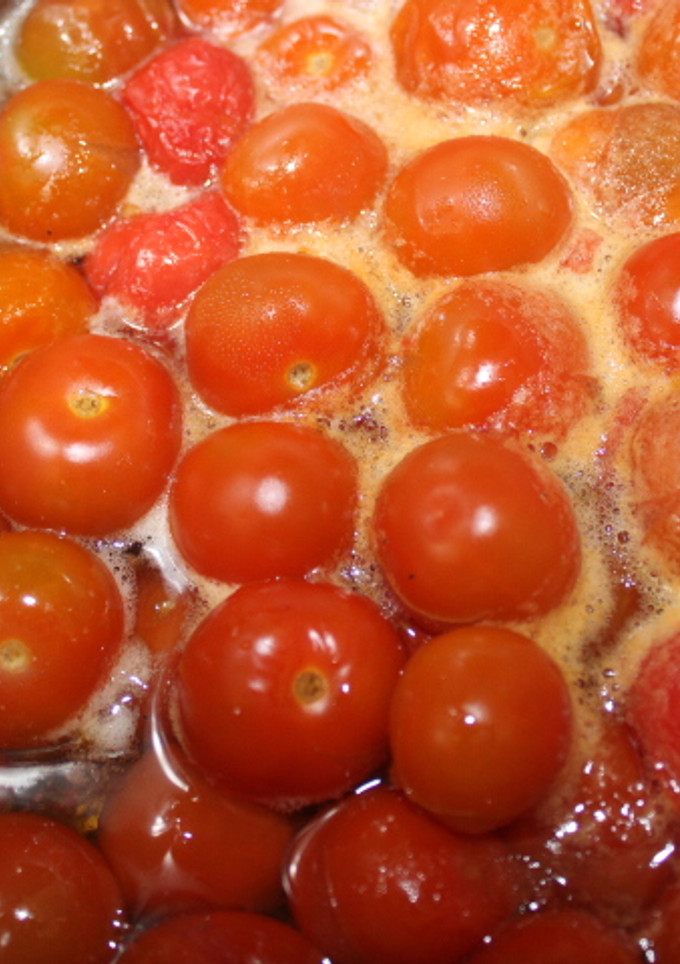 Una foto de Tomates cherrys en almíbar de sidra