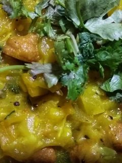 লাউ ঘন্ট(Lau ghonto recipe in Bengali) রেসিপির প্রধান ছবি
