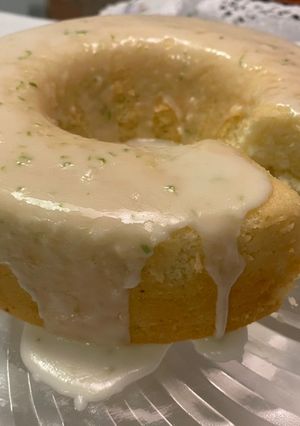 Foto de Bolo de claras com limão