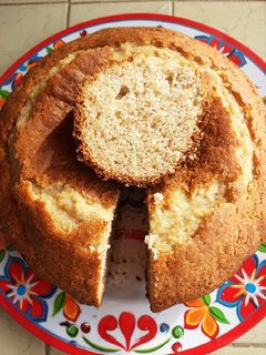 Una foto de Torta de banana económica y fácil ¡Que más se puede pedir!