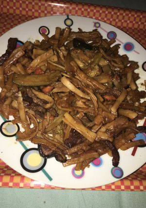 Foto principal de Cintas con verdurita y con ternera en salsa de ostras al estilo chino