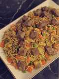 🍛 كبسة باللحم والشعيرية والخضار(جزز🥕وبازلاء🫛)