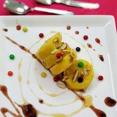 A picture of Mango kulfi.