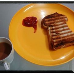 A picture of Mint  & sweet Chilli sauce grill sandwich.
