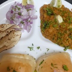 A picture of મુંબઈ ની રોડ સાઈડ પાંવ ભાજી.