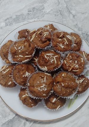 عکسی از دستور کاپ کیک خرما و گردو