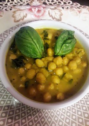 Una foto de Sopa de garbanzos suavecitos!!!