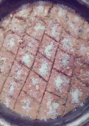 صورة لوصفة بسبوسة بالجوز الهند