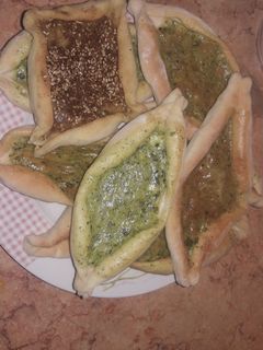 صورة لوصفة فطاير جبنة وفطاير مشكله