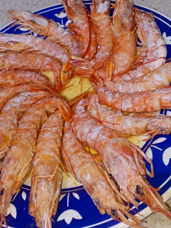 Una foto de Gambones en microondas
