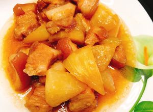 Hình của món Thịt heo kho su hào.