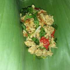 A picture of Pepes tempe kemangi.