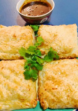 A picture of Lumpia PanggangSaos AsamManis🇲🇨Lumpia Pie wSweet 'n Sour Sauce.