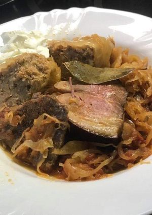 Töltött káposzta gazdagon recept fotója