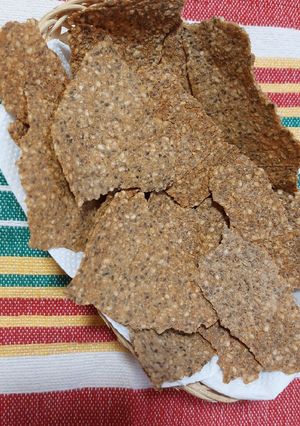 Una foto de Crackers de quinoa con semillas