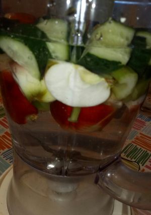Une photo de Jus de légumes purifiant