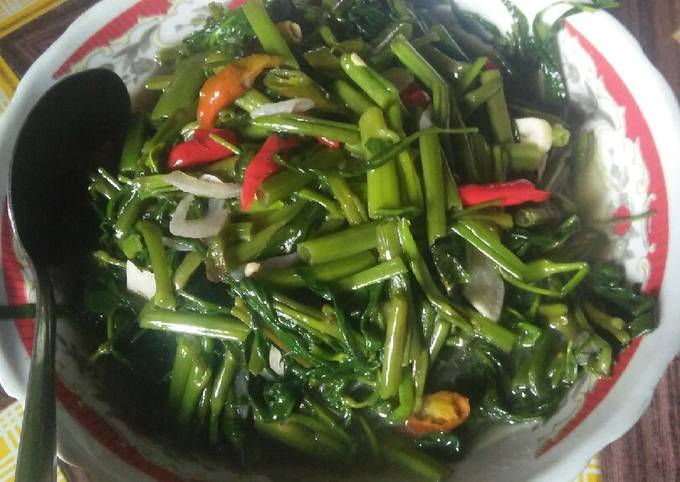 Resep Tumis Kangkung Pedas Oleh Anna Cookpad