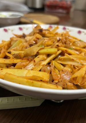 老干媽炒劍筍 的食譜成品照片