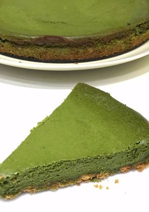 A picture of Baked Matcha Cheesecake.