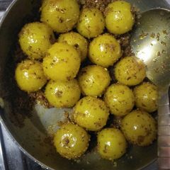 A picture of Amla achar.