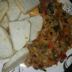 A picture of Fried yam with vegetables source.