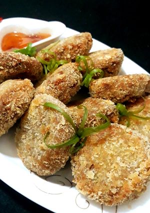 รูปของ ทอดมันปลากระป๋องทอดกรอบ 😁 Crispy Spicy Canned Fish cakes