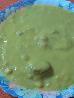 Una foto de Puré de verduras con garbanzos