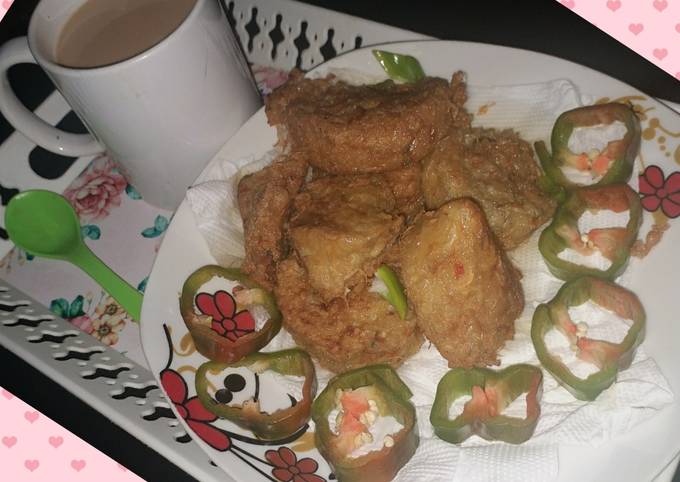 Steps to Make Thomas Keller Alalan indomie and tea.