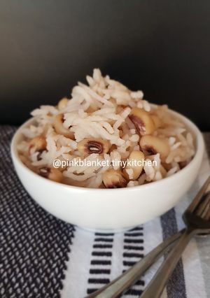 A picture of Black Eyed Peas Rice.