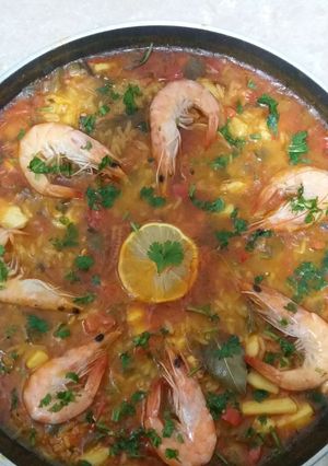 Una foto de Paella