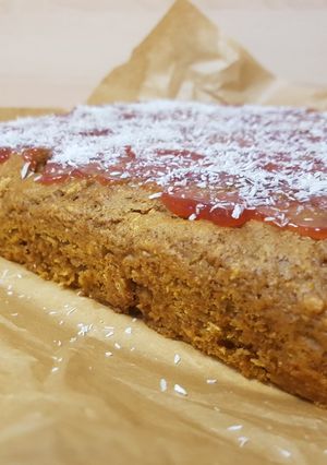 Una foto de Strawberry mistake cake