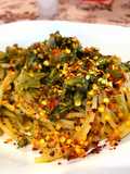 Spaghetti con Broccoli Neri e Pepe Rosso a Scaglie Piccante