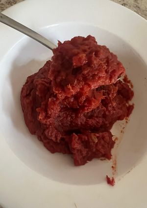 A picture of Homemade tomato paste 🍅.
