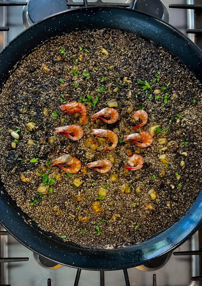 Una foto de Arroz negro