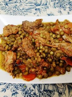 Una foto de Conejo estofado a la asturiana