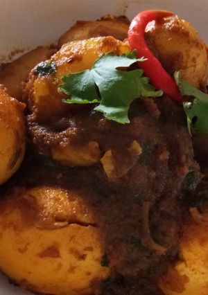 হাঁসের ডিম কষা (hanser dim kosha recipe in Bengali) রেসিপি রেসিপির প্রধান ছবি