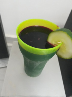 A picture of Zobo.