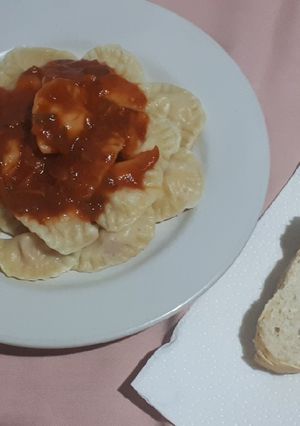 Una foto de Tortelines de jamón y queso