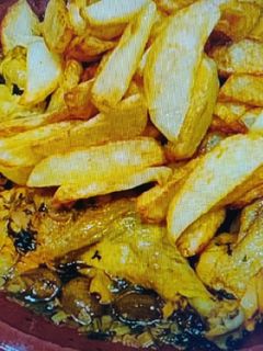 صورة لوصفة طاجين الكوكلي او الدجاج بالفريت