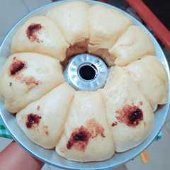 A picture of Roti Kukus.