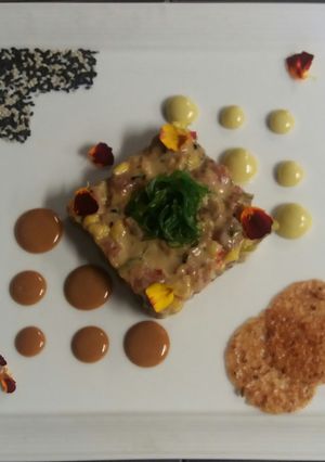 Una foto de Tartar de atún