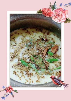 गुजराती कढ़ी (gujarati kadhi recipe in Hindi) रेसिपी मुख्य फोटो