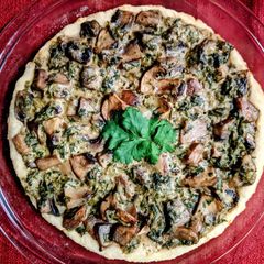 A picture of Mushroom pie.