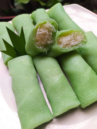 Cara Gampang Menyiapkan Dadar Gulung Gampang