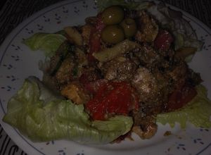 Una foto de Ensalada de quinua y pollo