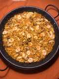Easy and Quick Fideuà with Japanese Fish Broth (Dashi)