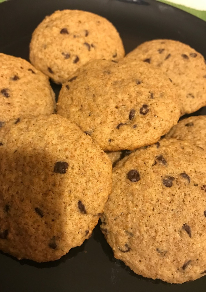 Una foto de Galletas integrales con chispas de chocolate 🍪
